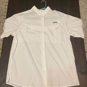 Columbia PFG shirt. XL